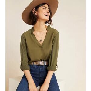 New Anthropologie Porridge Aiden Shirt Olive Green Size XS Frenchie Dog Detail